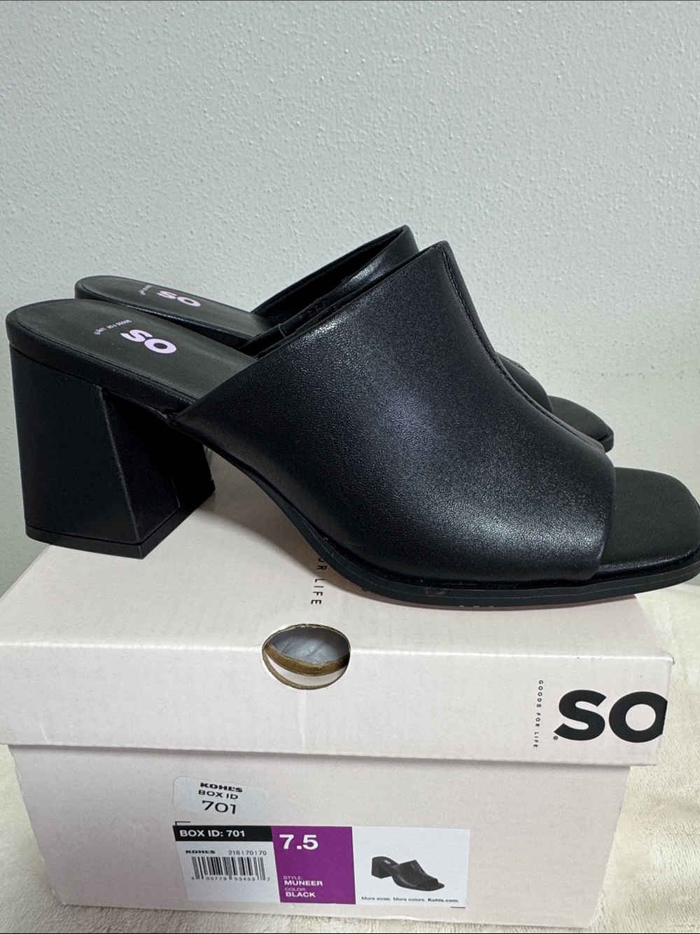 SO Black Open-Back Block Heel Mule